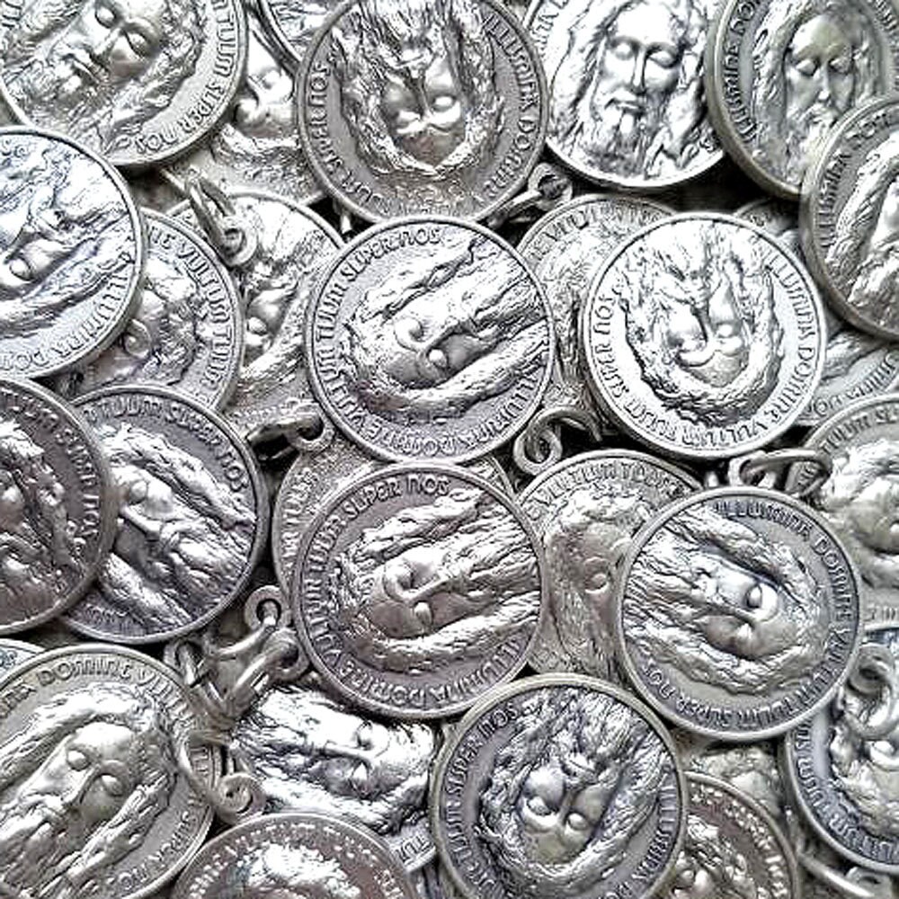 Qty of 5 HOLY FACE of JESUS Medals for one price - each measures 3/4&…