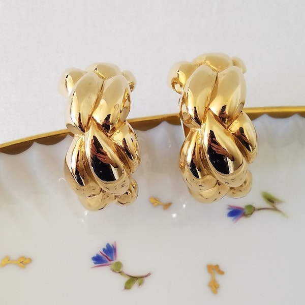 Vintage Les Bernard Chunky Gold-tone Clip-on Earrings