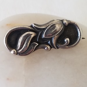 Vintage Art Nouveau Scandinavian Solid Silver Floral Brooch