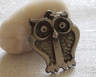 Vintage Pewter Signed Metzke Owl Pendant