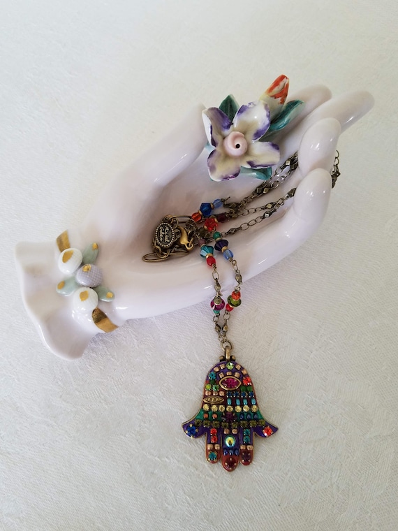 Large Hamsa Pendant Necklace, Hand of Fatima, Cha… - image 9