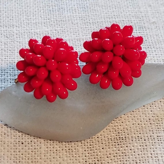 Vintage Red Glass Bead Cluster Earrings, 1940s, S… - image 1