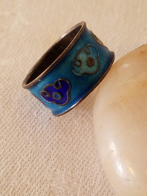 Vintage Enamel and Sterling Ring Band, Size 7.25 - image 3