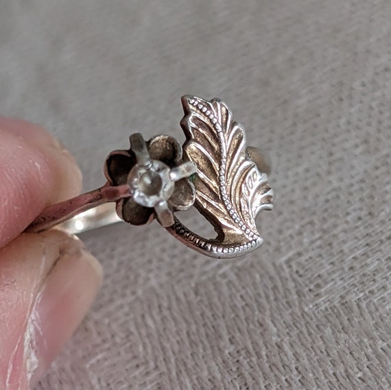 Vintage Soviet Sterling Silver Flower Ring with L… - image 8