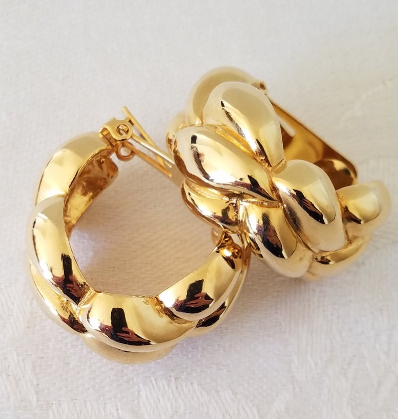 Vintage Les Bernard Chunky Gold-tone Clip-on Earrings image 4