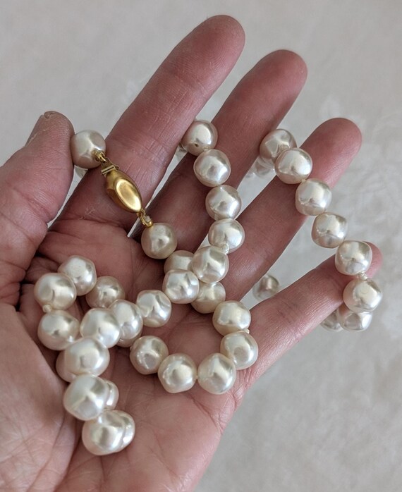 Vintage Signed Richelieu Chunky Faux Pearls with … - image 8