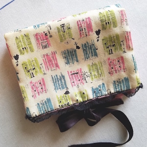 Vintage Hosiery or Scarf Keeper, Multi-Compartment Bag, Pouch & 2 Vintage Pairs of Nylons – Terrific Vintage Material!