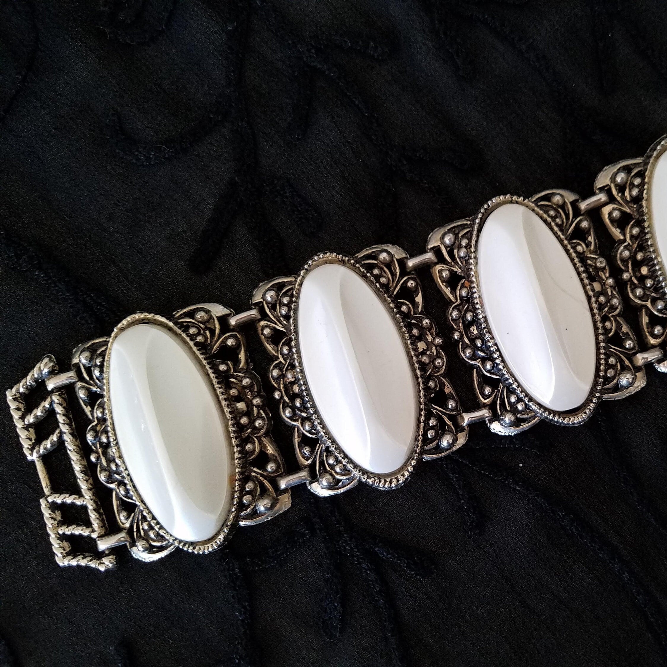 Selro Selini Jewelry - Etsy
