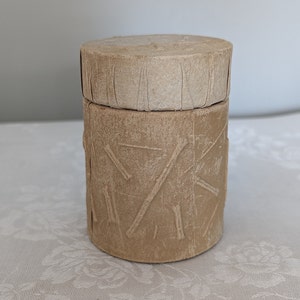 Vintage Latvian Round Barrel-Shaped Trinket Box