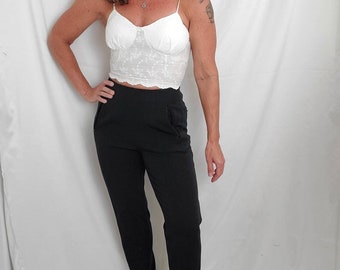 1980er Jahre Pumphose mit Steg schwarz DKNY Vintage 80er/90er Jahre Leggings