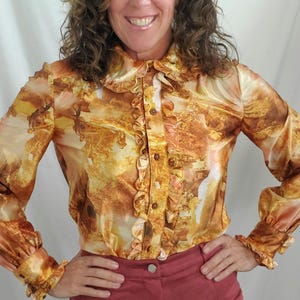 1970s medieval ruffled blouse vintage 70s disco top