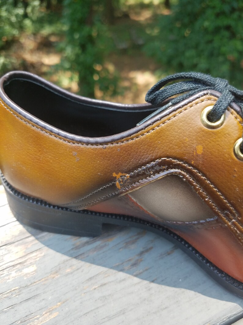 vintage kids oxfords 1960s Right Step lace up shoes new old stock 2M