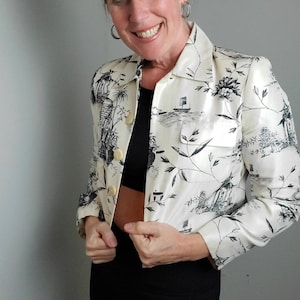 1990s blazer cropped vintage 90s Liz Claiborne Asian inspired jacket