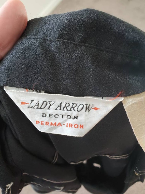 1970s blouse vintage 70s black Lady Arrow button … - image 10