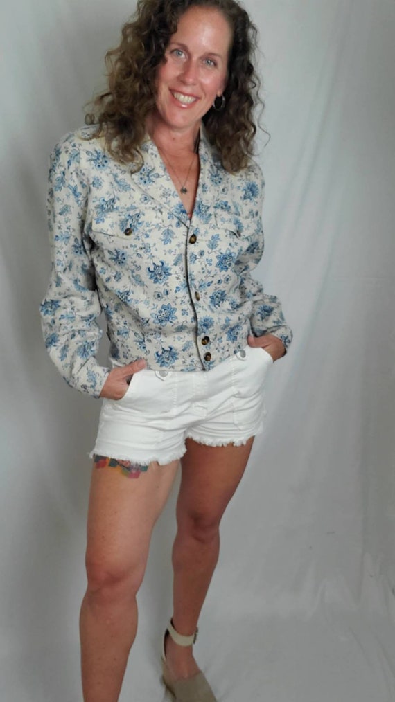 1990s jacket cropped vintage 90s floral Liz Claib… - image 3