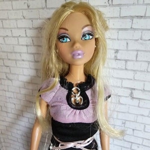 Mattel Barbie 2004 My Scene Shopping Spree Levi&#39;s Barbie Fashion Doll C1246