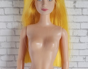 Mattel 2000 Vitamin C Barbie Fashion Doll Pop Singing Sensation 28370 Rare
