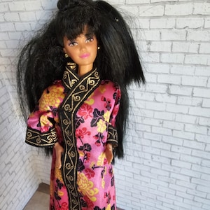 1993 Barbie Dolls of the World China Asian Special Edition Mattel Vintage