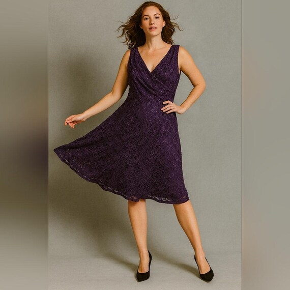 Dressbarn Woman Size 20 Purple Lace Sequin Draped Knee Dress Investment Regency