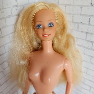 1984 Peaches N' Cream Barbie Doll - Etsy
