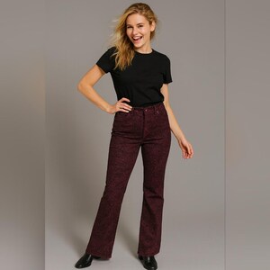 Gloria Vanderbilt Amanda Stretch Jeans - Classic Fit, Tapered Leg, Short Inseam, Blackberry Cordial Purple, Size 6 - View #10