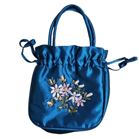 Vintage Women Small Handbag Navy Blue Satin Floral  display picture 2