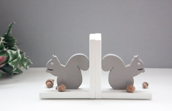 animal bookends nursery
