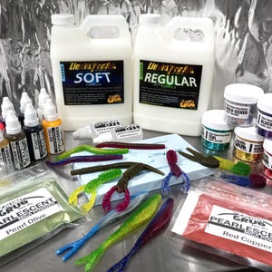 Liquid Plastic MEGA MOLD STARTER Set 4 Cavity plastisol fishing lure making kit, Make custom bait!