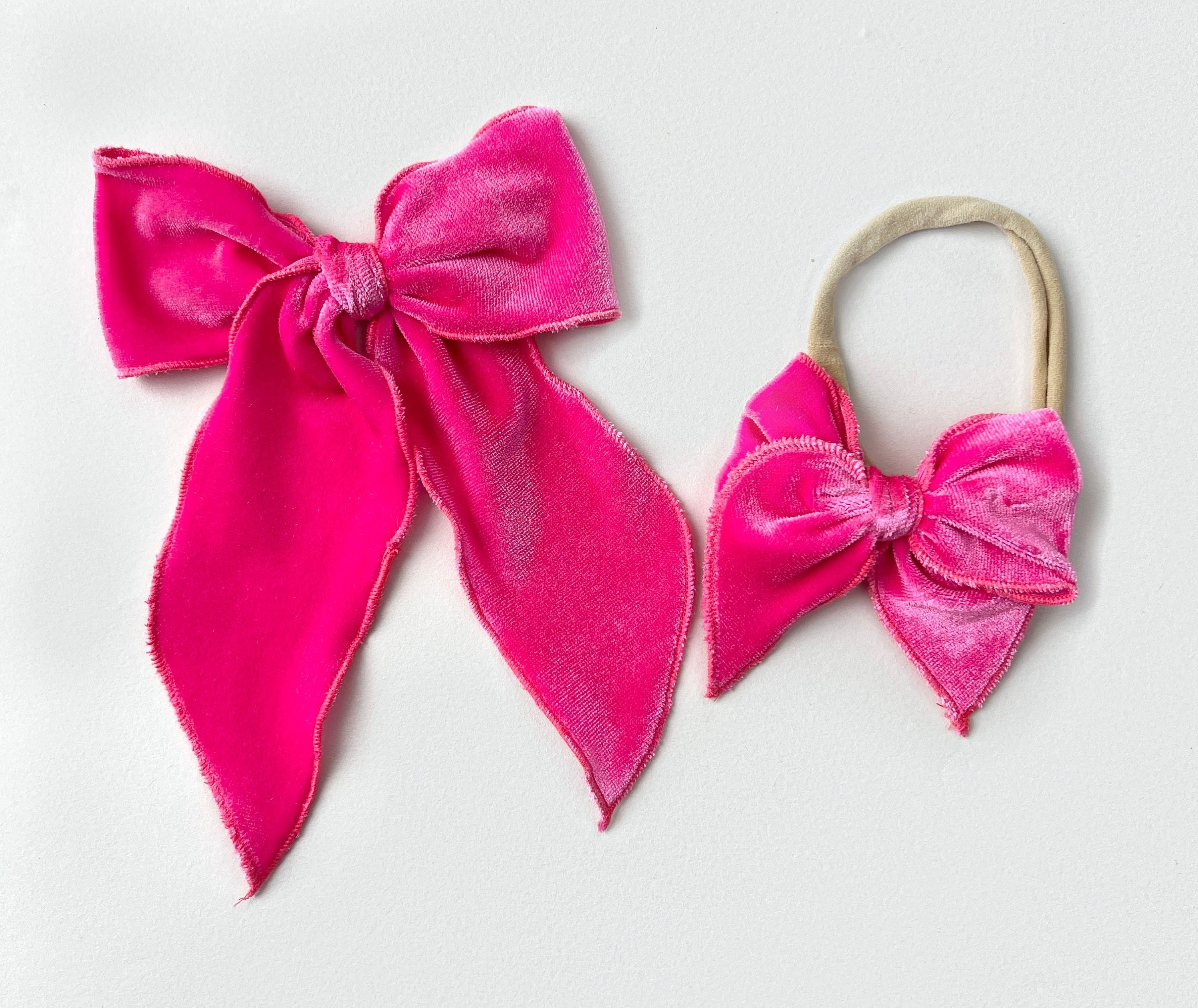Squishy Cheeks Valentine's Day Velvet Bows Hot Pink / Hairclip