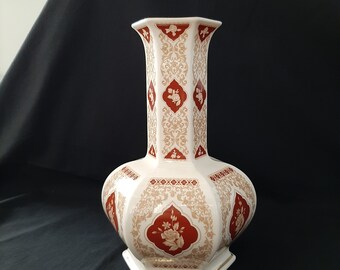 Rare Lenox Sultan's Court Hexagon Vase 11.5" tall.