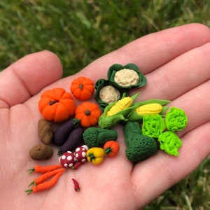 Set of Mixed Assortment of Veggies for Doll House or Fairy Garden Miniature Vegetable Variety Pack, Handmade Artisan 1:12 Scale Vegetables image 7