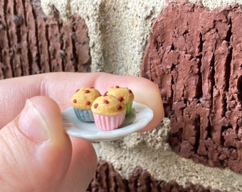 Miniature Cranberry Orange Muffins, Dollhouse Muffins, 1:12 Scale Miniatures for Doll Breakfast, Doll Bakery,