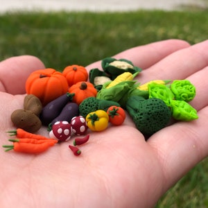 Set of Mixed Assortment of Veggies for Doll House or Fairy Garden Miniature Vegetable Variety Pack, Handmade Artisan 1:12 Scale Vegetables image 6