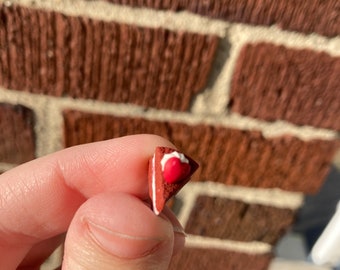 1:12 Scale Handmade Miniature Red Velvet Cake Slice for Doll House or Fairy Garden, Mini Slice of Cake, Miniature Bakery, Handmade Tiny Food