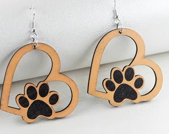 Wood earrings / paw print  earrings /dog  earrings / pet owner earrings / dog jewelry / groomer gift