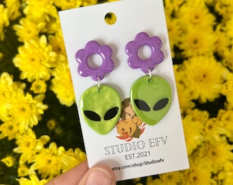 Alien Heads, Alien Earrings, Alien Studs, Alien Head Earrings, UFO Earrings