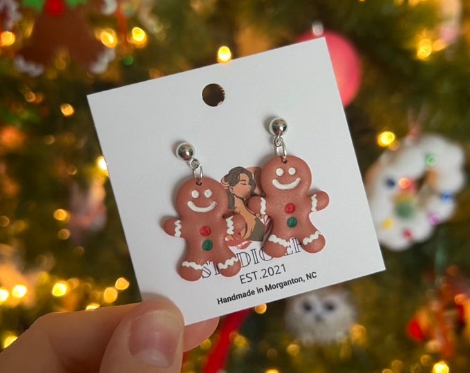 Christmas Earrings, Christmas Clay Earrings, Gingerbread Earrings, Gingerbread Man, Clay Earrings.