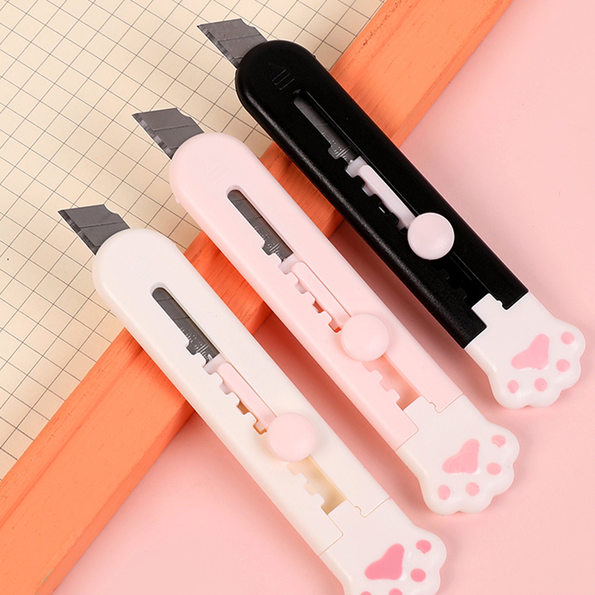 Cute Box Cutter Retractable Kawaii Knife Utility Kitty Letter Opener Cat  Lovely Paw Box Cutter Knife Portable Cartons Cardboard, 6 Pieces 