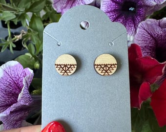 Round wood stud earrings - Tribal - Western - Southwest Trianglular Pattern