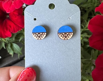 Round wood stud earrings - Tribal - Western - Southwest Pattern - Hand Painted