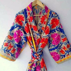 Suzani Hand Embroidered Short Jacket Indian Handmade Kantha Quilt Kimono Jacket Kimono Kantha Quilt Kimono Women Wear Front Side Open Jacket