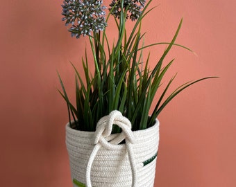 Knotted Cotton Rope Plant Pot