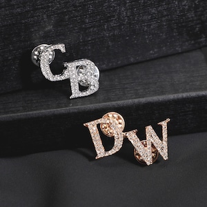 Pin de solapa con iniciales brillantes personalizado, broche con la inicial del novio y la novia, pins de boda, regalos para parejas, regalos de aniversario personalizados