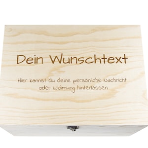 Holzkiste mit Gravur Geschenkbox Personalisiertes Geschenk Holzbox Deckel Aufbewahrungsbox Wunschtext Bild 1