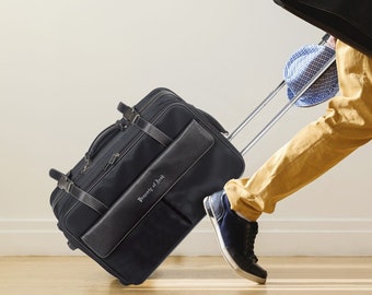 Mala de viagem unissex personalizada com nome, 21 polegadas, com rodinhas, espaçosa, organizadora, ideal para viagens curtas de fim de semana.