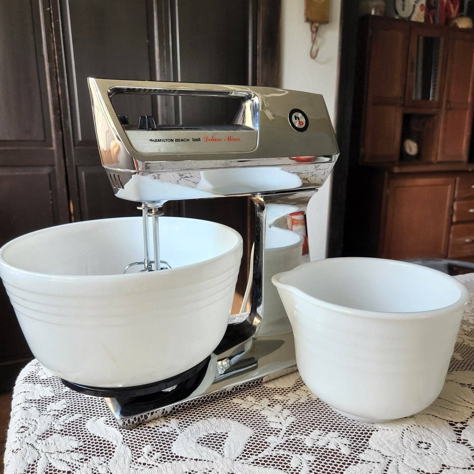 Hamilton Beach Scovill Chrome Deluxe Mixer W Pyrex Bowls Etsy
