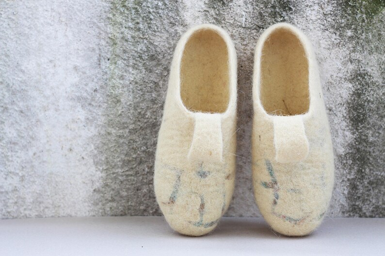 Handmade Wool Felt Slippers BANANA PEEL by Vidafelt Size 41 Etsy