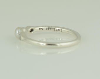 Genuine PANDORA Luminous Leaves Ring 190964P Sterling Silver Cz Pearl Brand  New RETIRED Comes with PANDORA Gift Pouch Fast Postage