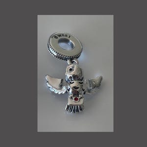 Äkta PANDORA Harry Potter Hedwig Owl Dangle Berlock 799123C01 Sterlingsilver Ny PENSIONERAD Levereras med PANDORA presentpåse Snabb leverans