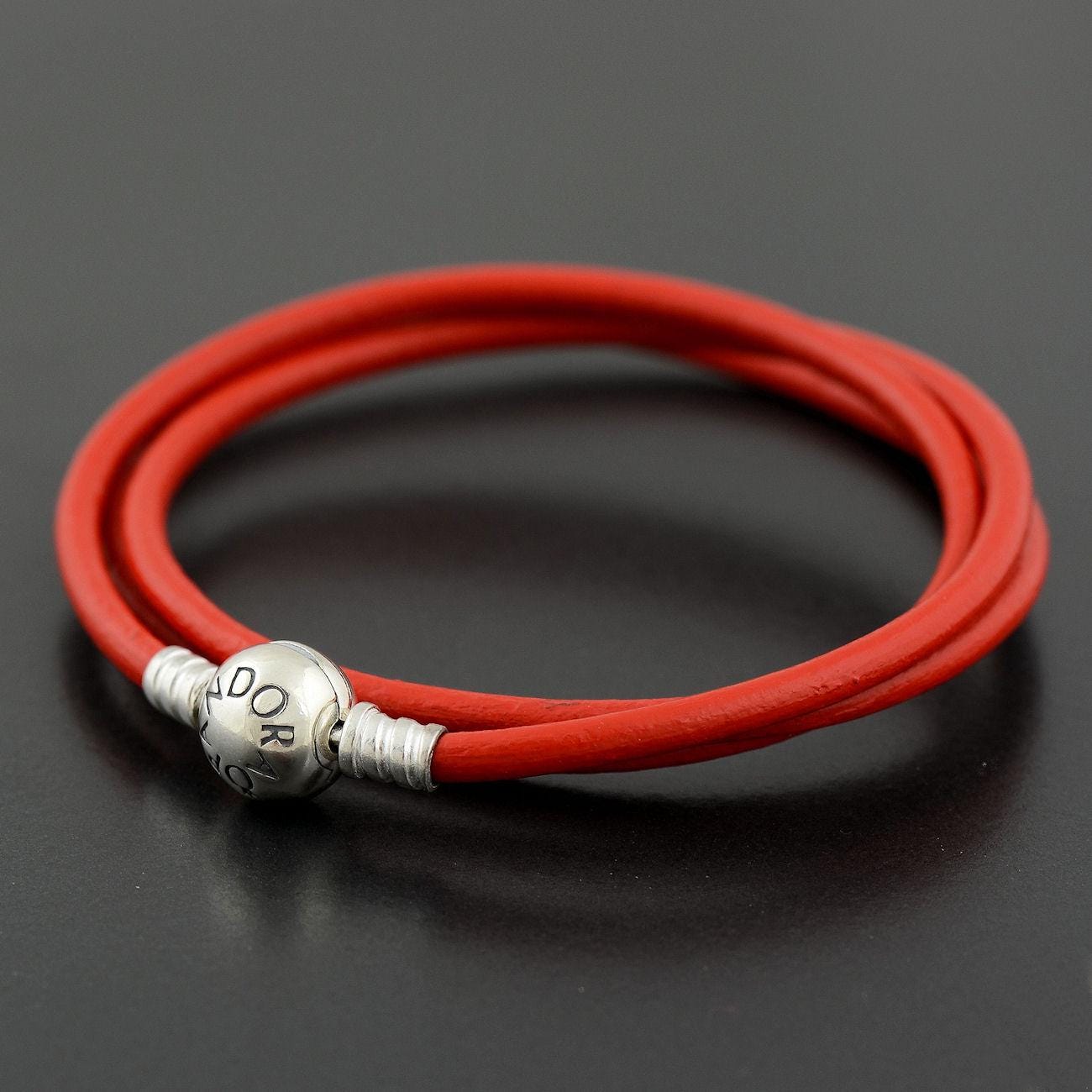 正規品 PANDORA レッド スムース トリプルレザーブレスレット 52 cm 